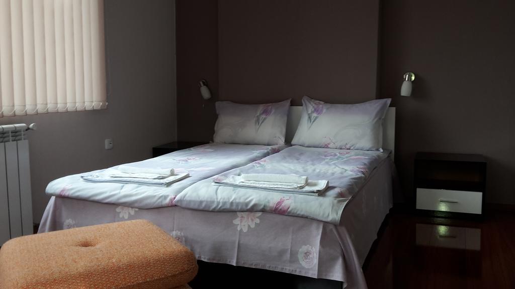 Kyurkchievi Guest House Szapareva Banja Szoba fotó