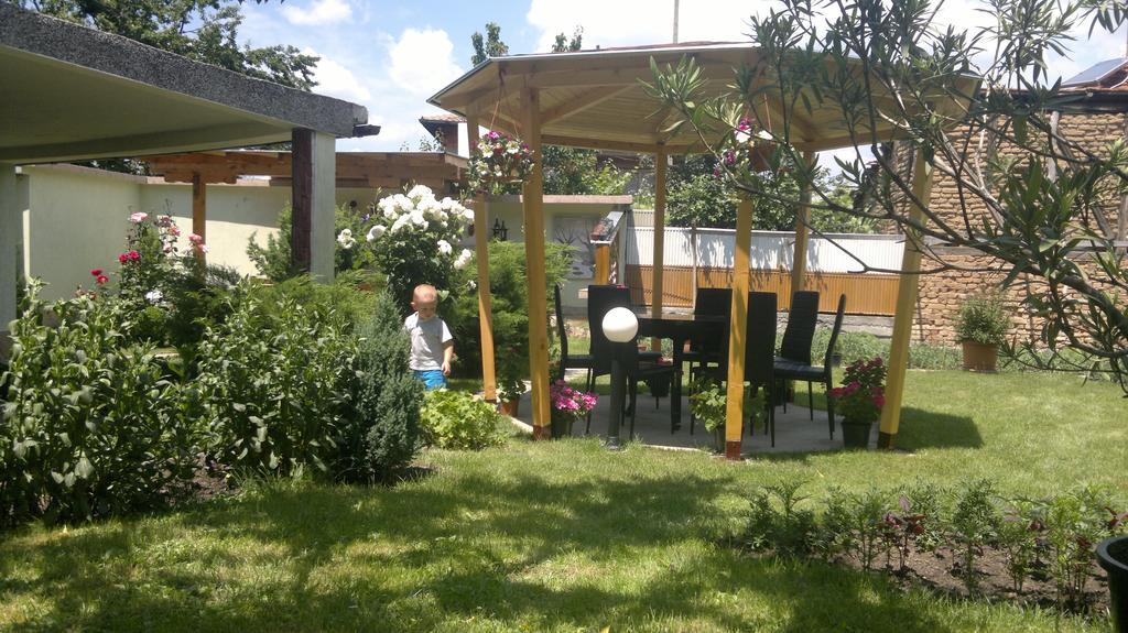 Kyurkchievi Guest House Szapareva Banja Kültér fotó